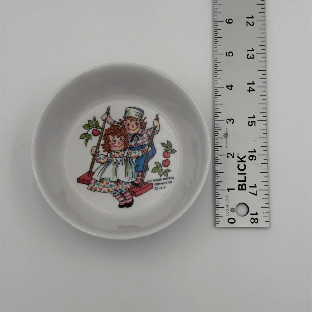 Vintage 1969 Oneida Deluxe Raggedy‎ Ann and Andy Melamine Bowl 3258 White 4.5in